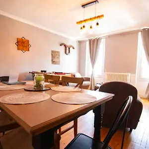  Appartement De 80m2 Le Breuil à Classé 3 étoiles France